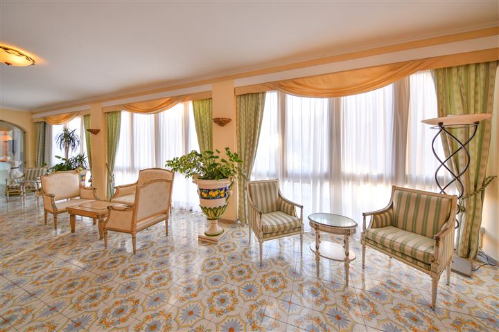 Hotel Ischia ottobre terme vacanza benessere in 5 stelle